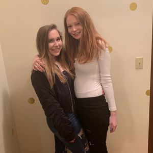 Meet your Posher, Lauren